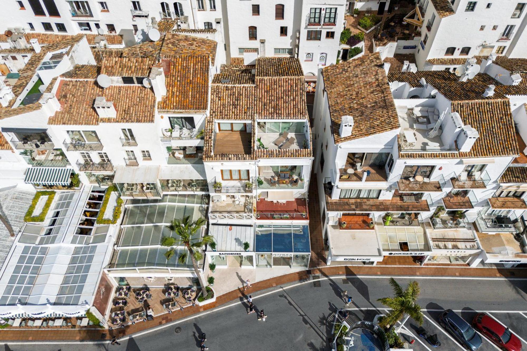 243-Fully Renovated-Puerto Banus Marbella Front Line Penthouse Apartment Bagian luar foto