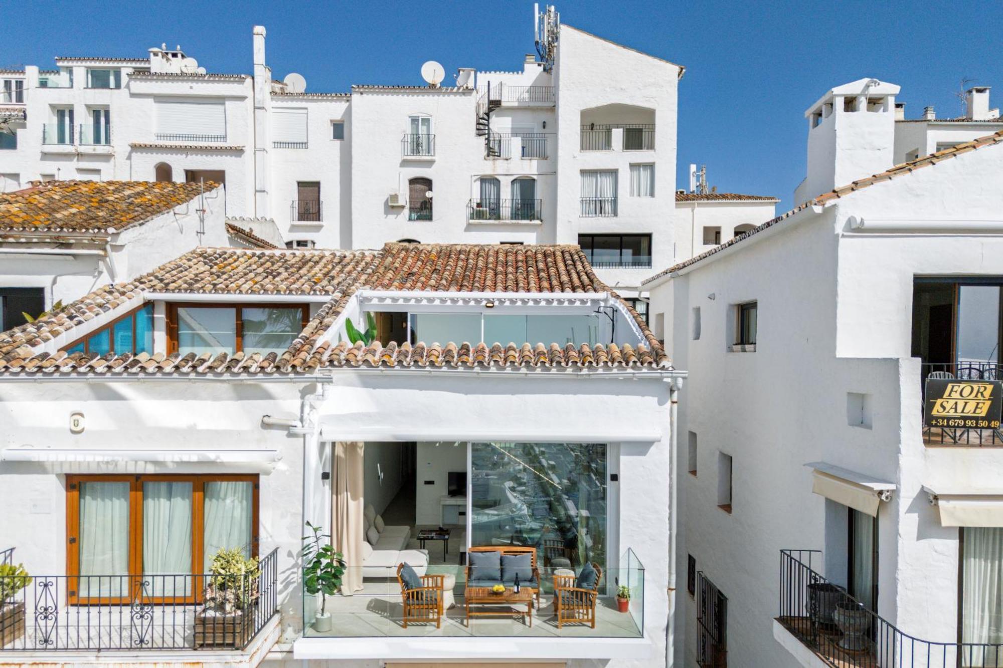 243-Fully Renovated-Puerto Banus Marbella Front Line Penthouse Apartment Bagian luar foto